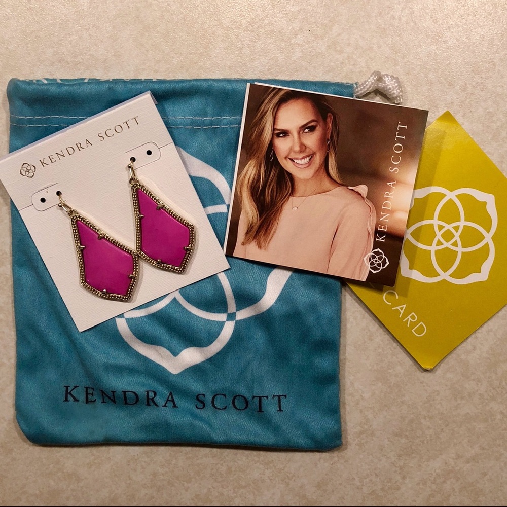 Kendra Scott Alex Earrings in Magenta